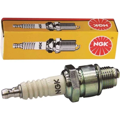 NGK Nissan Sunny Standard Spark Plugs 1995 -2000 - NGK