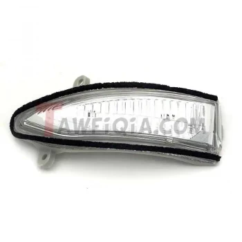 Right Indicator Nissan Sentra  2014-2019