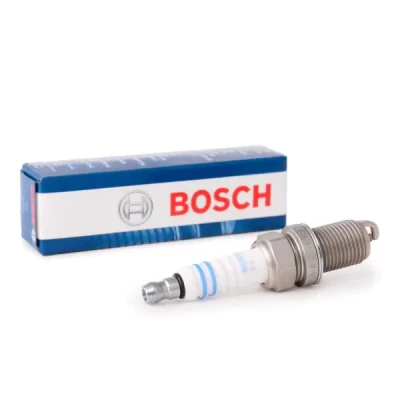 Original Set Of BOSCH Spark Plugs 0242235666 - Bosch