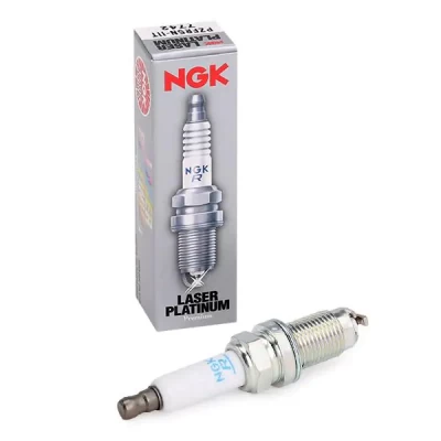 NGK Set Of Spark Plugs Laser Platinum PZFR5N11T - NGK